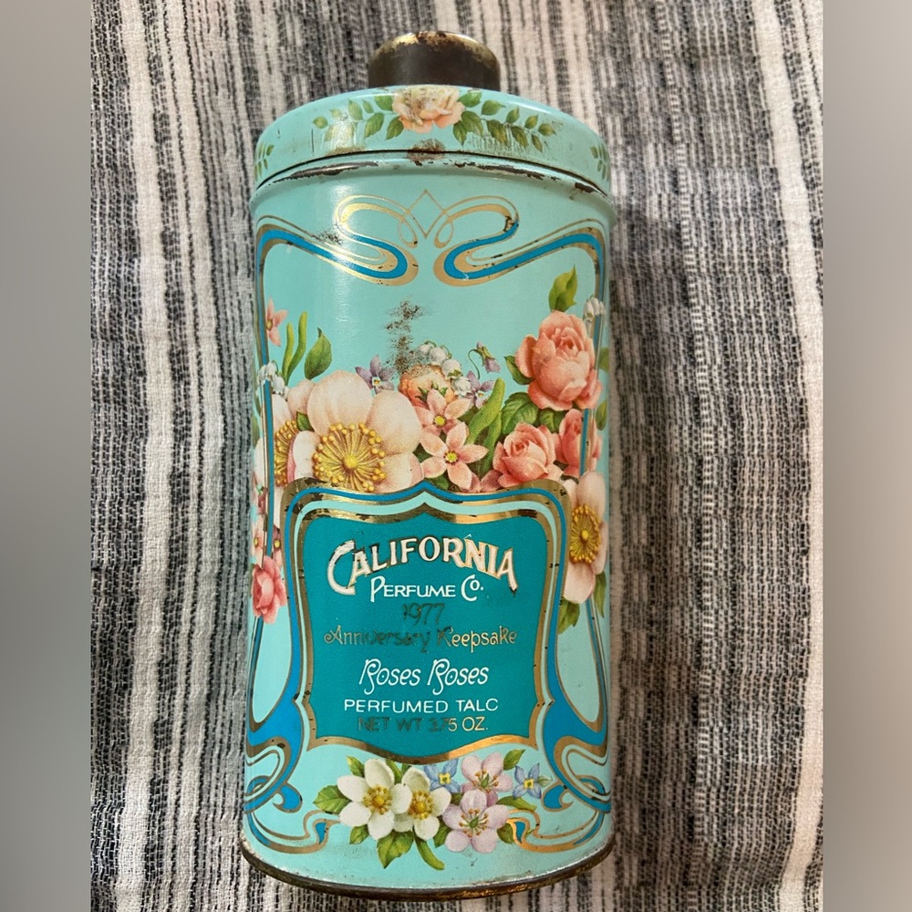 Avon 1977 Anniversary Perfumed Roses Talc California Co. Blue Pink Art Deco Tin